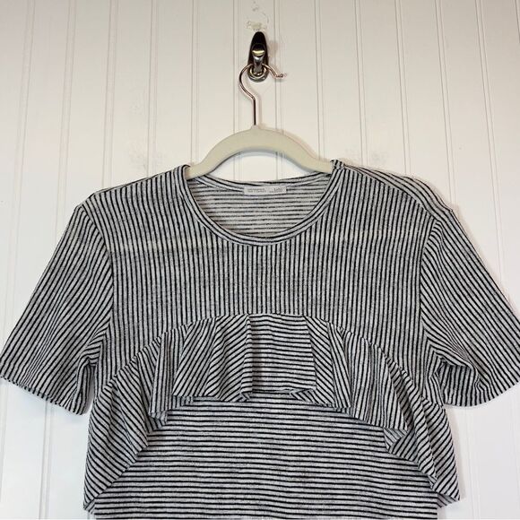 Zara ruffle w/b collection small - Picture 3 of 13